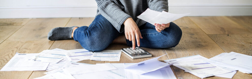 Woman managing the debt